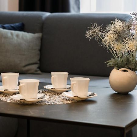 Kosinskiego Apartment Poznan By Noclegi Renters Екстер'єр фото