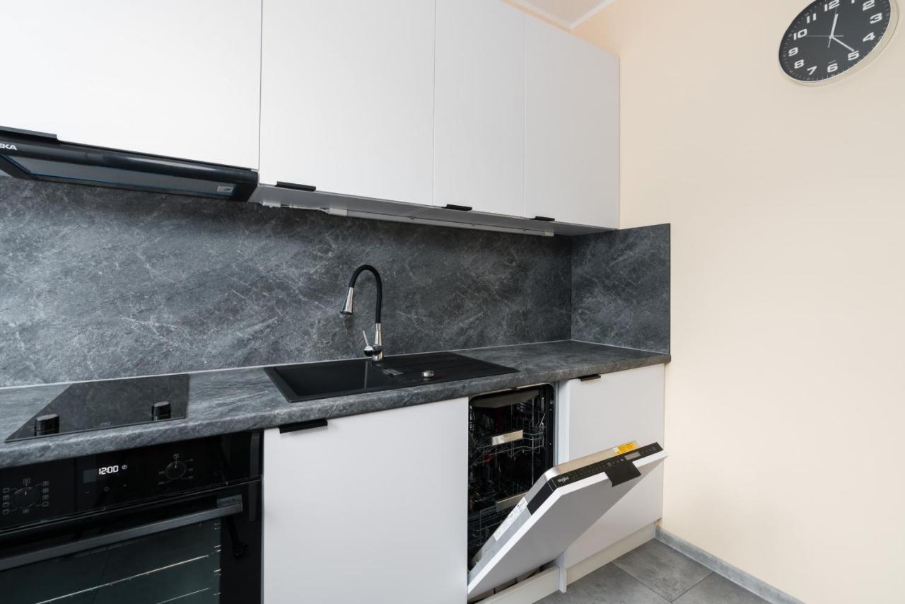 Kosinskiego Apartment Poznan By Noclegi Renters Екстер'єр фото